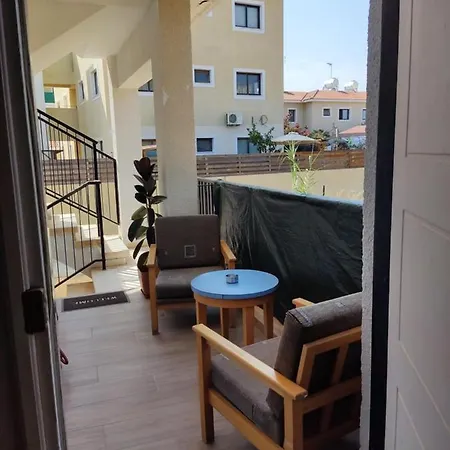 Vicky Apartment Paralimni