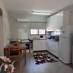 Vicky Paralímni